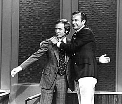 Dick Cavett em uma aparição pública