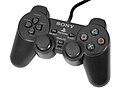 Controladores DualShock em cores variadas