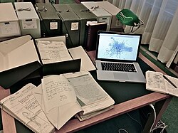 Materiais de arquivo e tecnologia