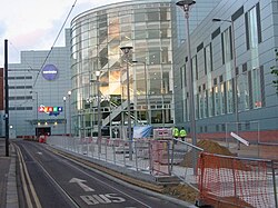 Estrutura arquitetônica moderna em Croydon