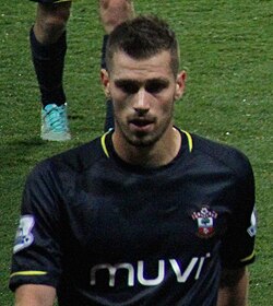Morgan Schneiderlin em campo pelo Southampton