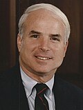 John McCain em uniforme militar