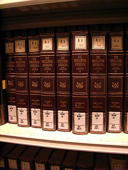 Exemplar da Encyclopedia Americana na Biblioteca Estadual e Universitária de Göttingen