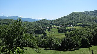 Vila montanhosa em Ariège